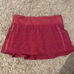 Lululemon skirt size 6
